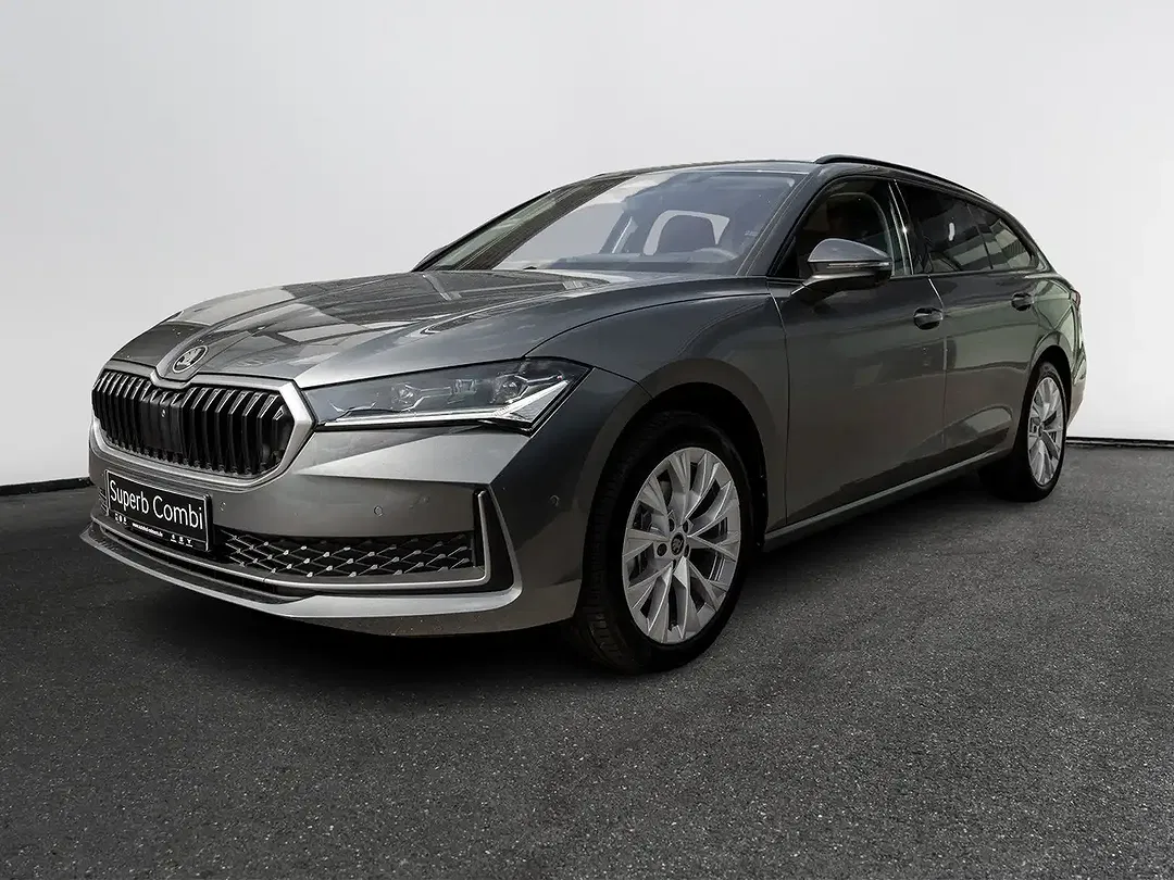 Skoda Superb - Thumbnail 1