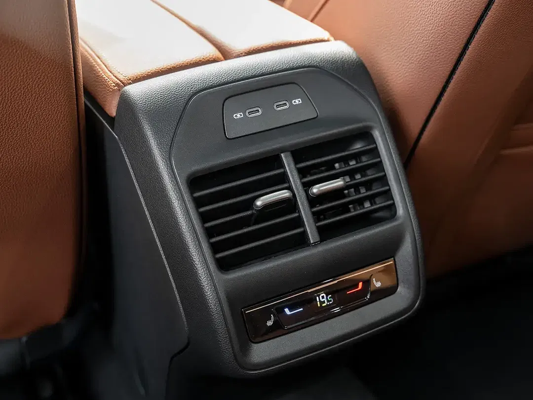 Skoda Superb - Thumbnail 8