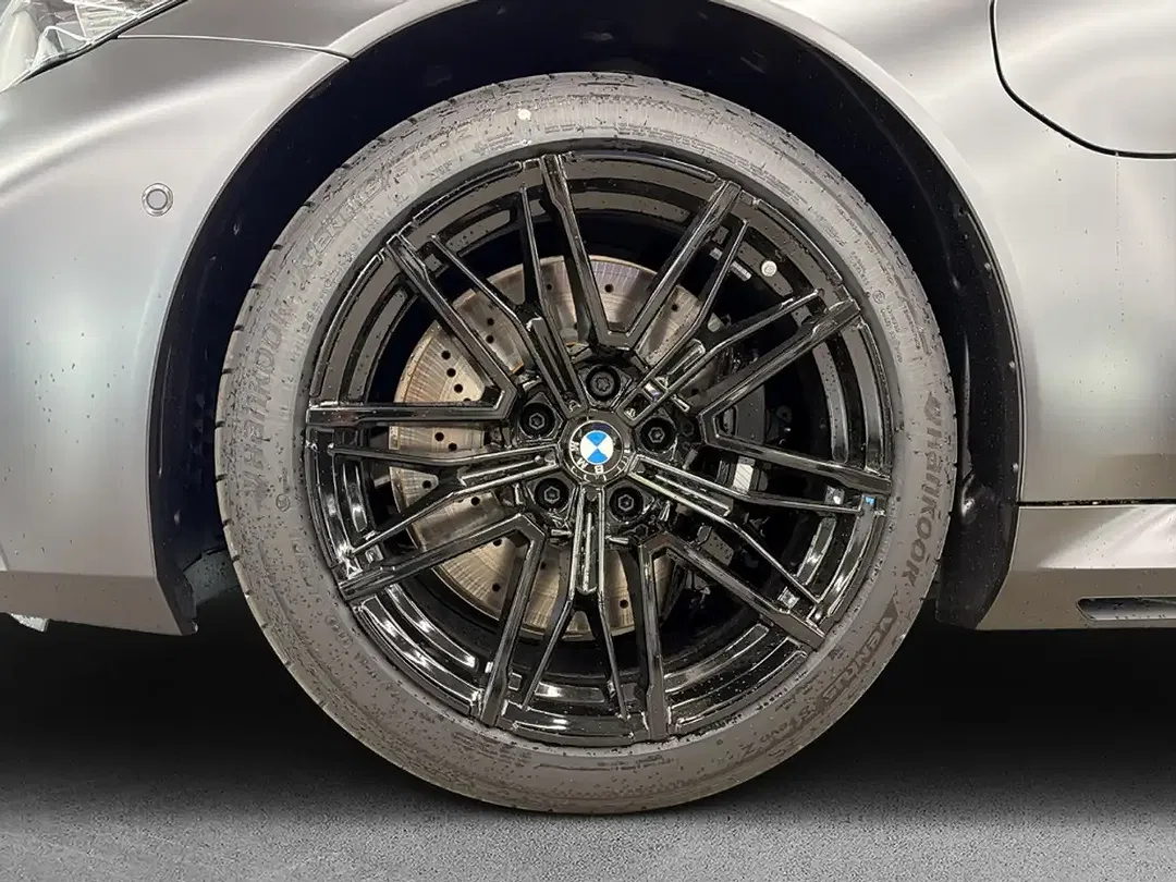 BMW M5 - Thumbnail 7