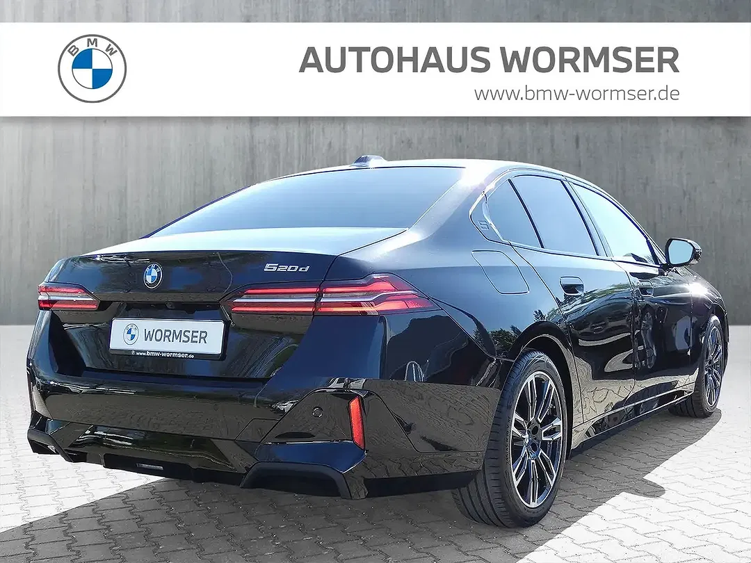 BMW 520 - Thumbnail 8