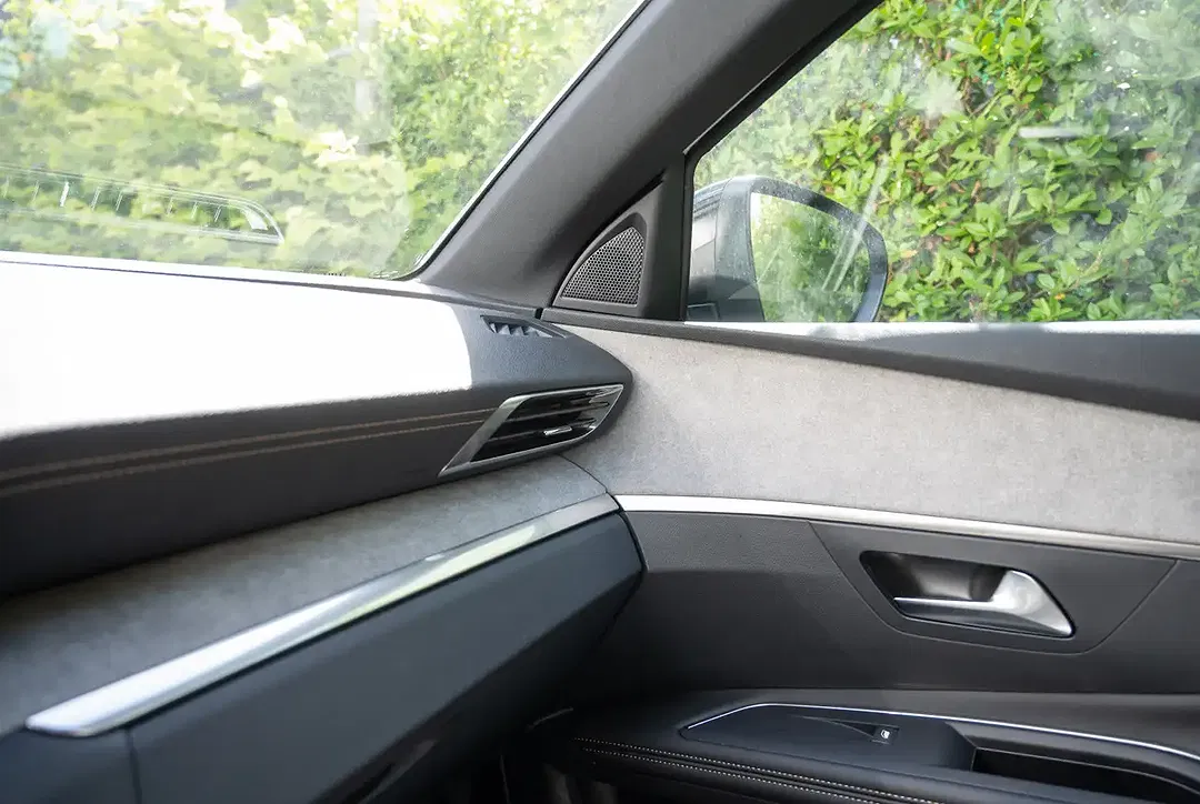 Peugeot 3008 - Thumbnail 10