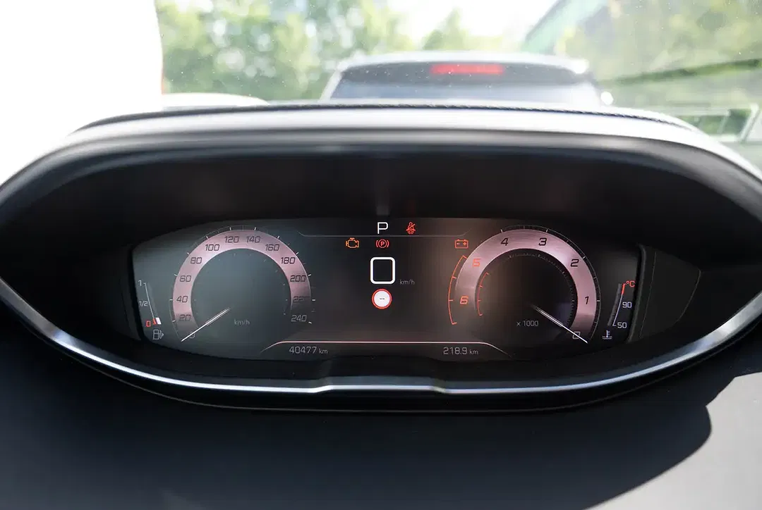 Peugeot 3008 - Thumbnail 12