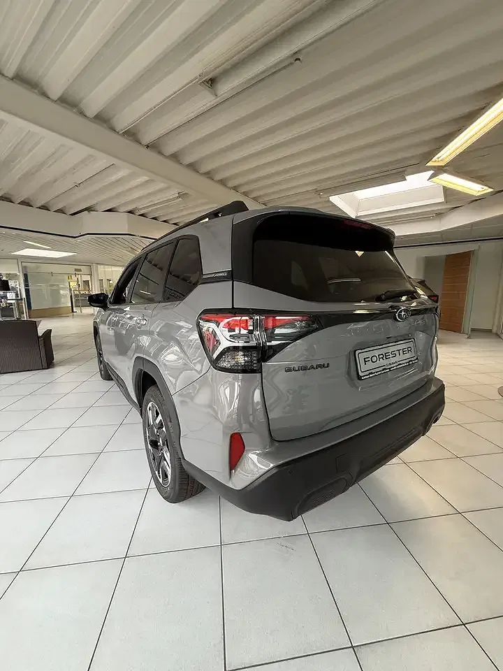 Subaru Forester - Thumbnail 6