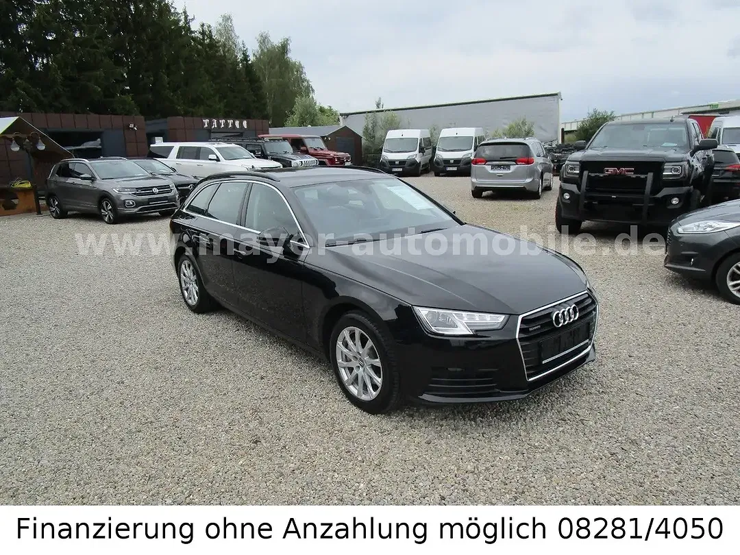 Audi A4 - Thumbnail 1