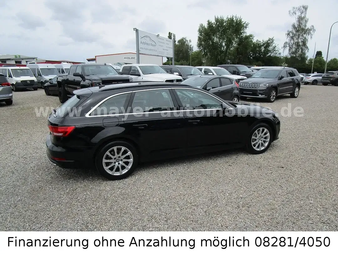 Audi A4 - Thumbnail 9