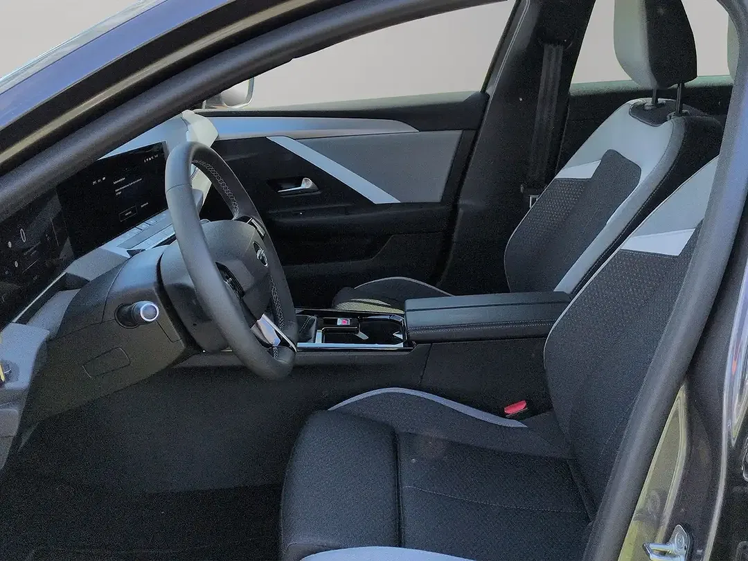 Opel Astra - Thumbnail 5