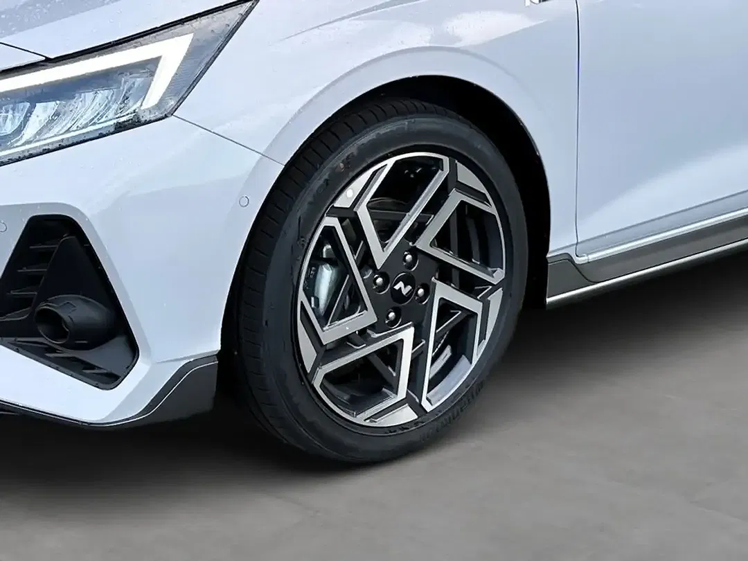 Hyundai i20 - Thumbnail 6