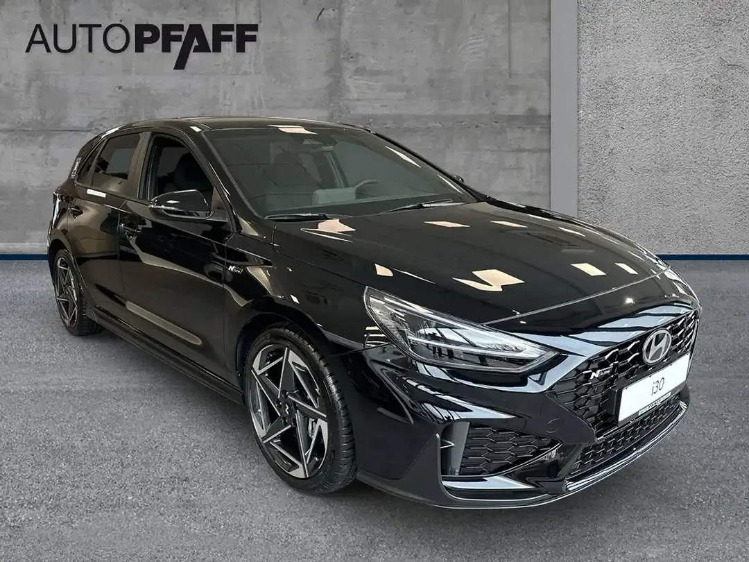 Hyundai i30 - Thumbnail 2