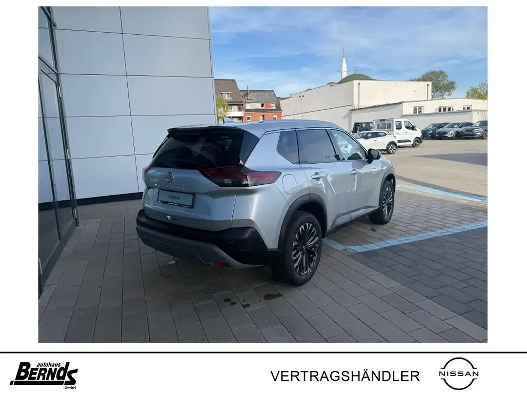 Nissan X-Trail - Thumbnail 4