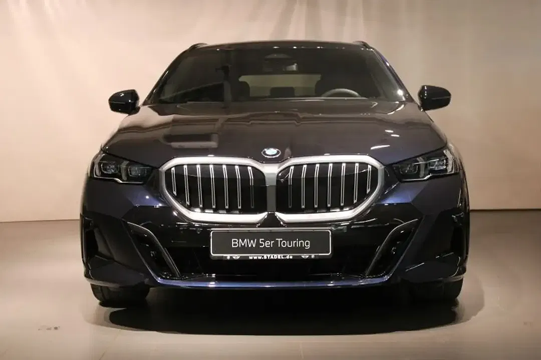 BMW 520 - Thumbnail 3