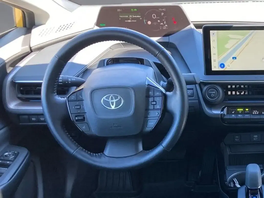Toyota Prius+ - Thumbnail 10