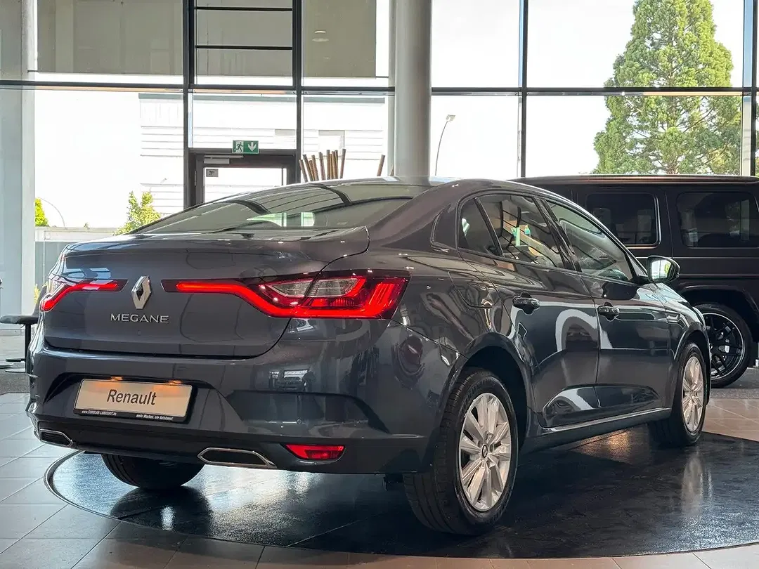 Renault Megane - Thumbnail 15