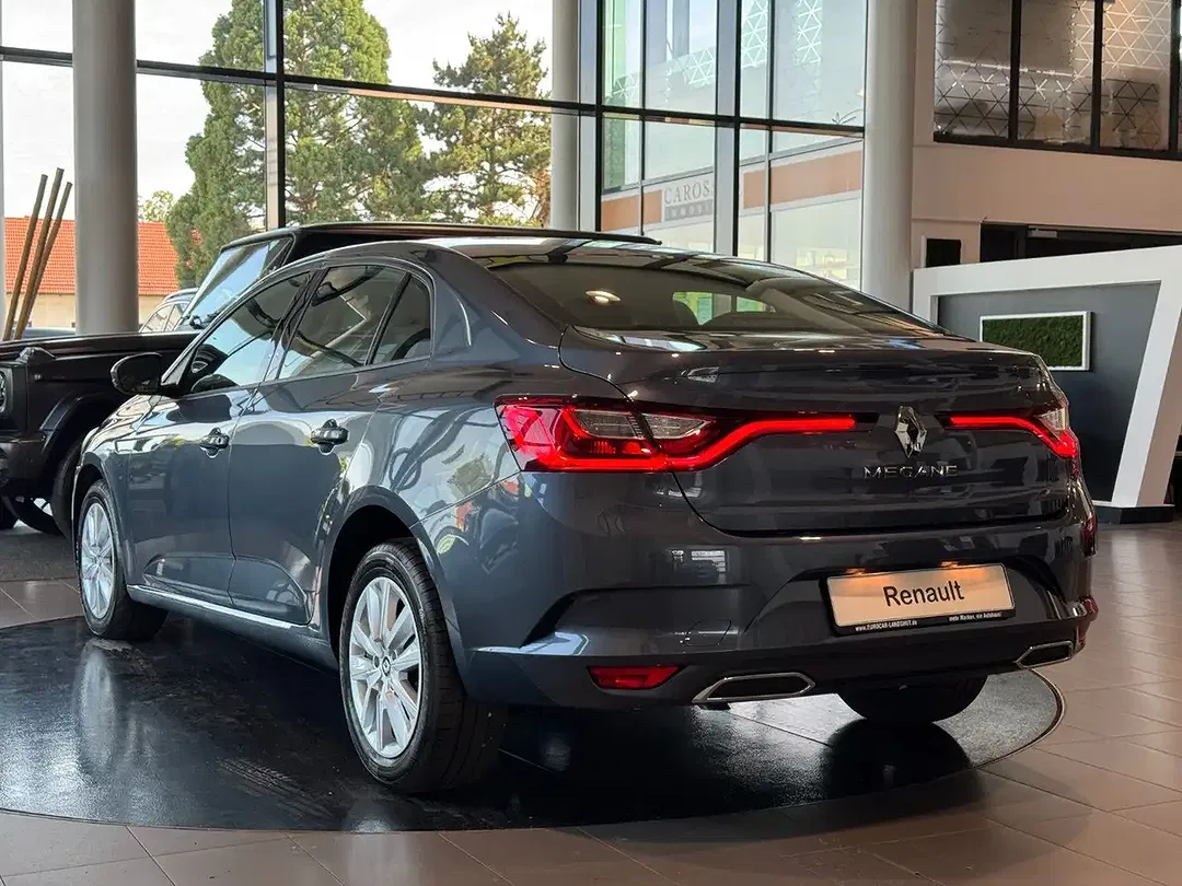 Renault Megane - Thumbnail 3