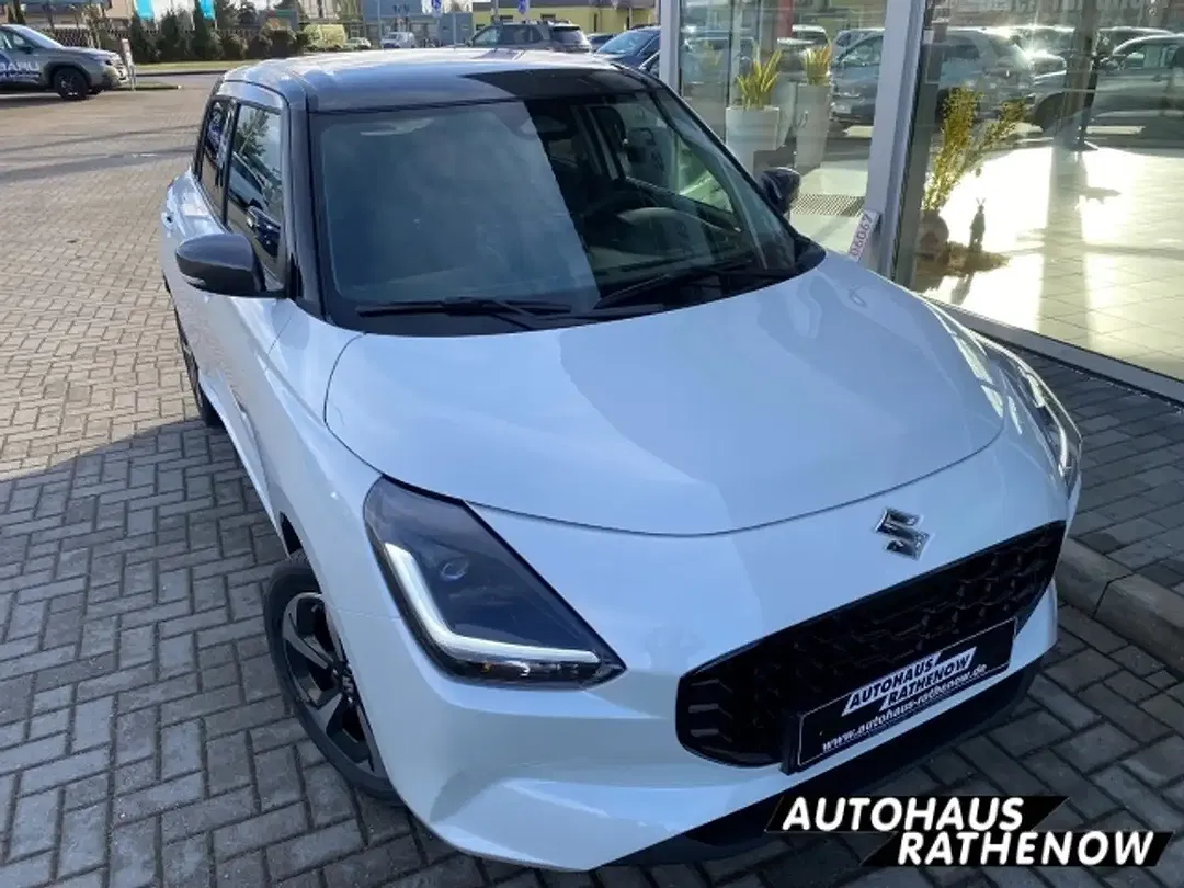 Suzuki Swift - Thumbnail 6