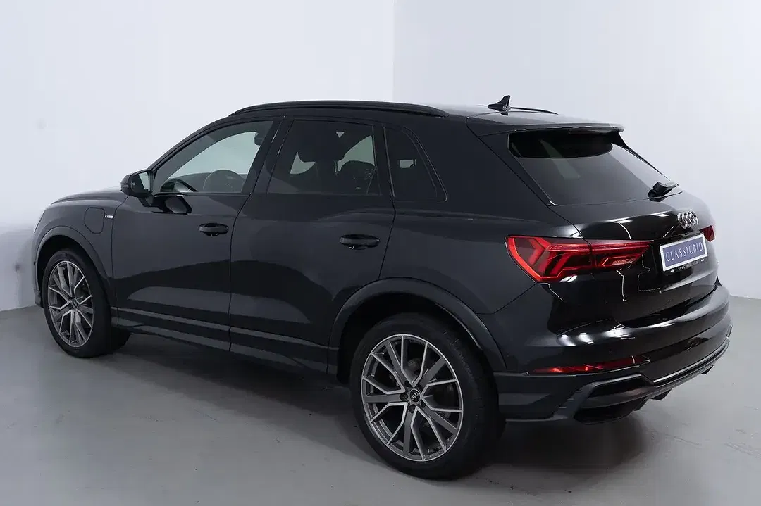Audi Q3 - Thumbnail 5