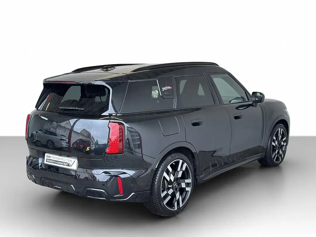 MINI Cooper SE Countryman - Thumbnail 4
