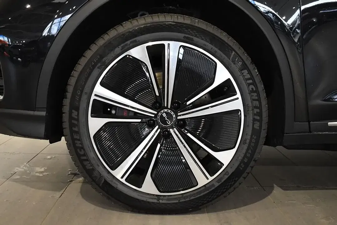BYD Tang - Thumbnail 9