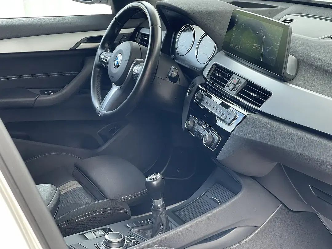 BMW X1 - Thumbnail 13