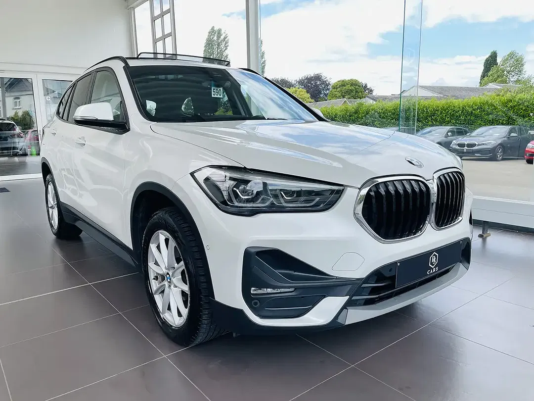 BMW X1 - Thumbnail 3