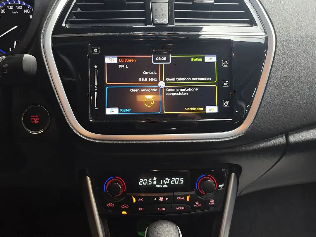 Suzuki SX4 S-Cross - Thumbnail 14