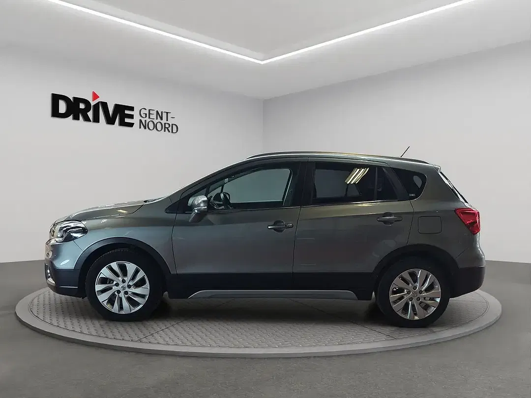 Suzuki SX4 S-Cross - Thumbnail 2