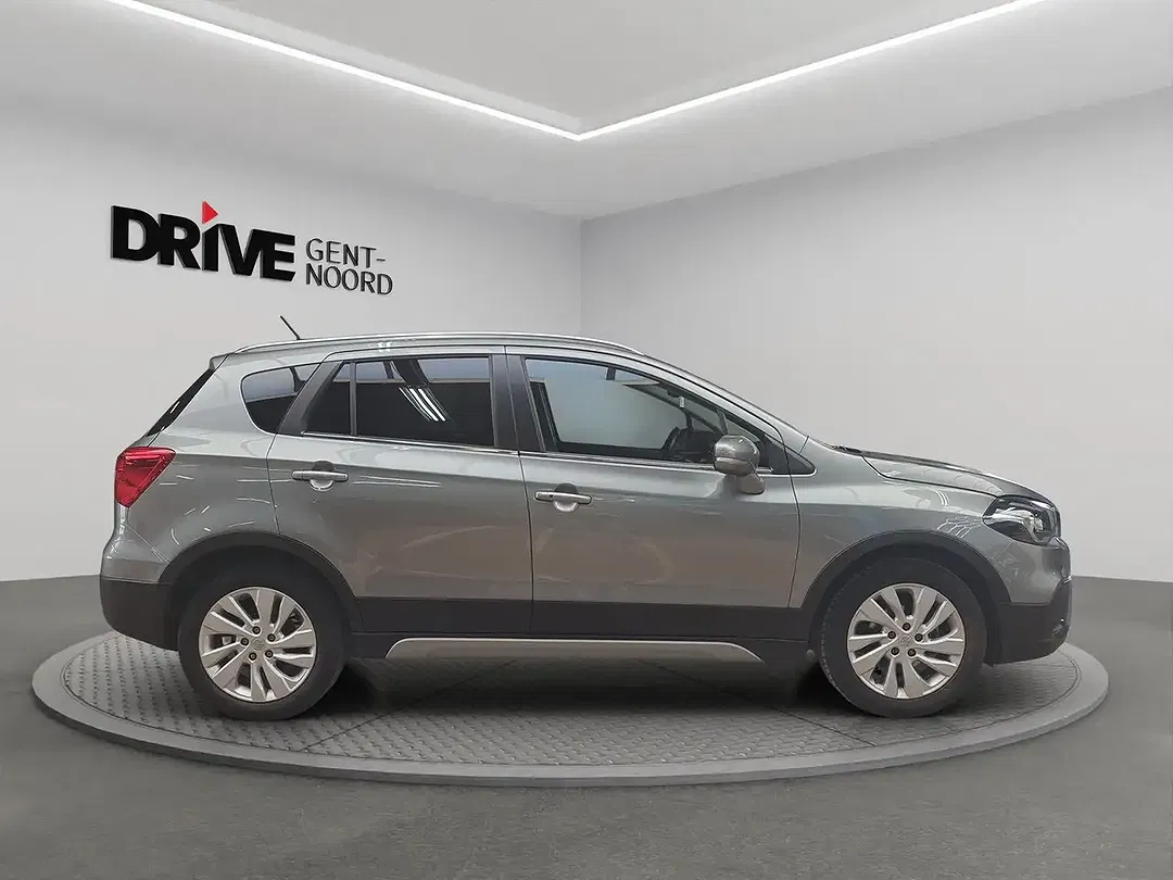 Suzuki SX4 S-Cross - Thumbnail 6