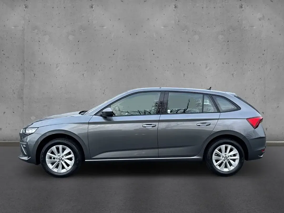Skoda Scala - Thumbnail 2