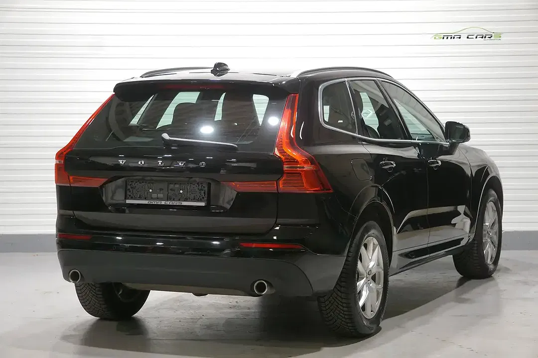 Volvo XC60 - Thumbnail 2