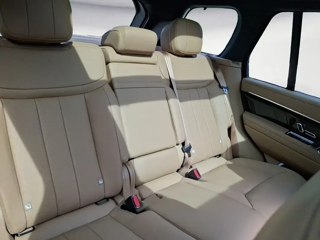 Land Rover Range Rover - Thumbnail 4