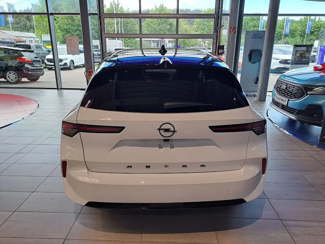 Opel Astra - Thumbnail 8