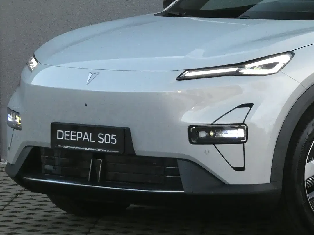 Changan Deepal S05 - Thumbnail 2