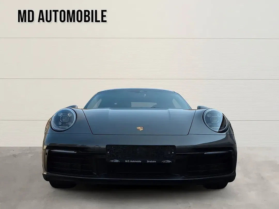 Porsche 992 - Thumbnail 8