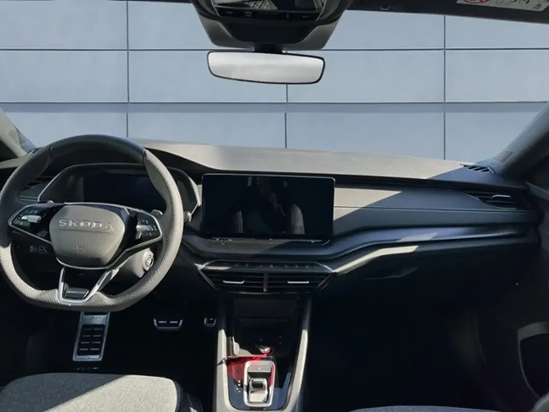 Skoda Octavia - Thumbnail 4