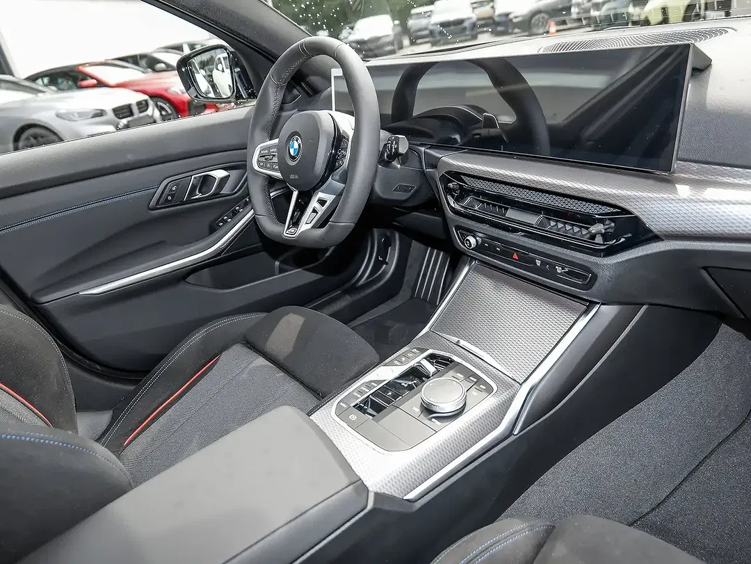 BMW 318 - Thumbnail 3