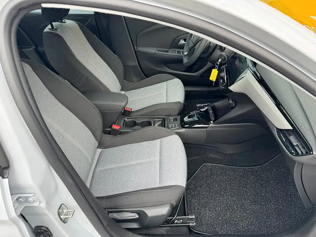 Opel Corsa - Thumbnail 10