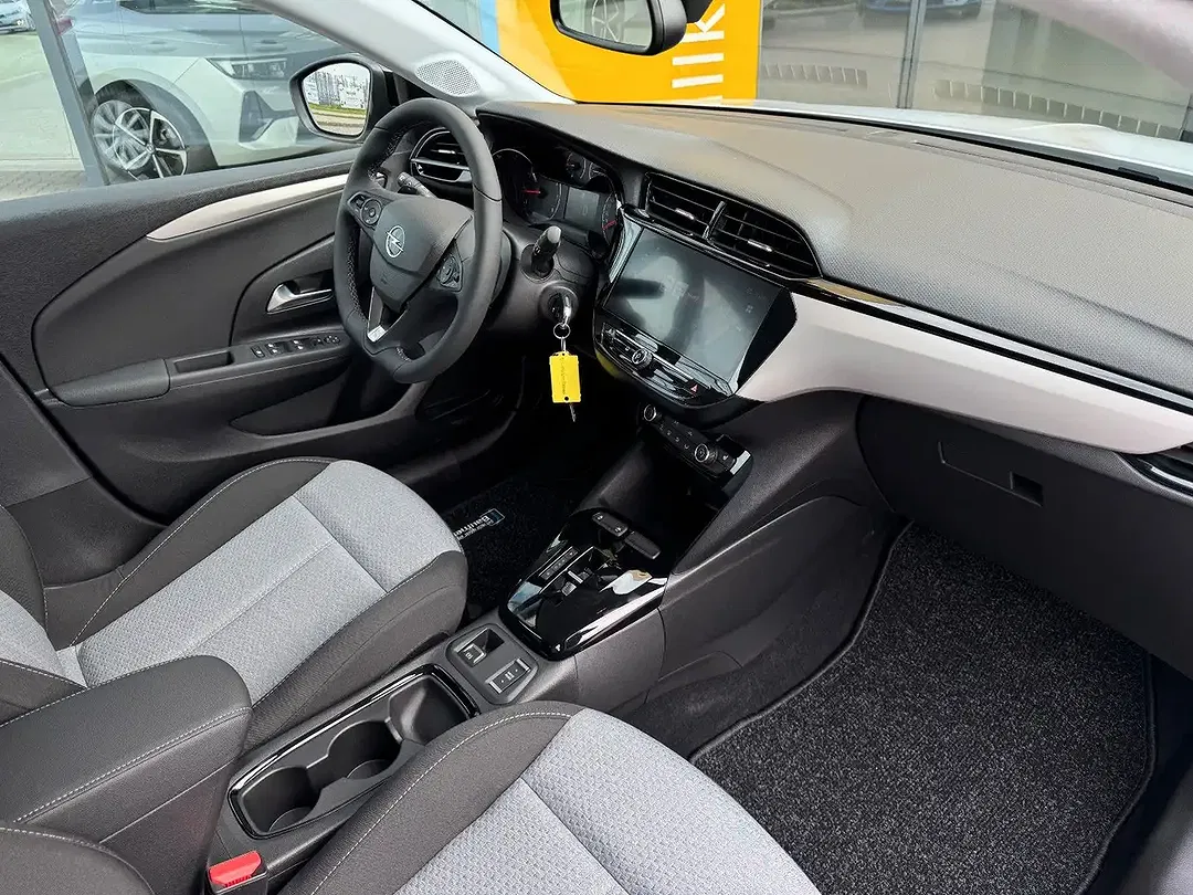 Opel Corsa - Thumbnail 9