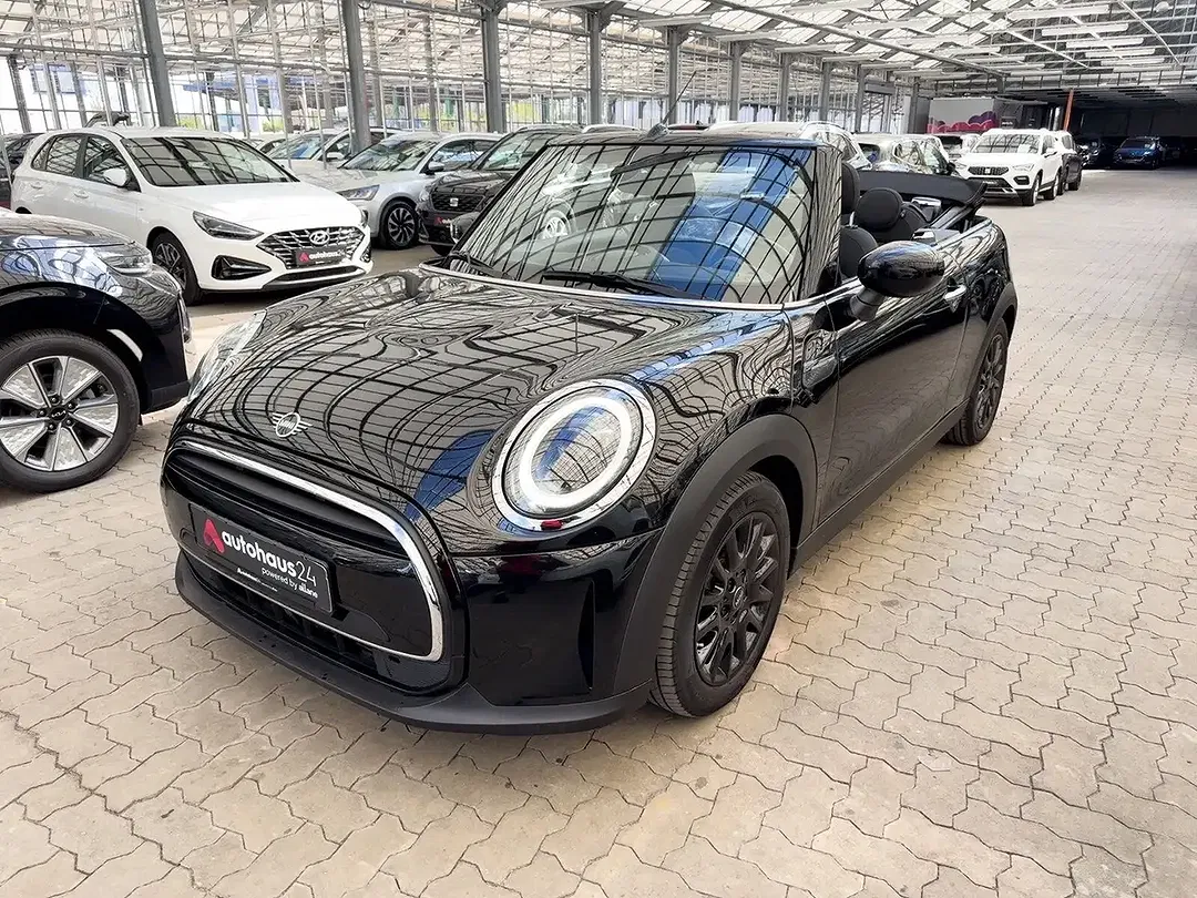 MINI One Cabrio - Thumbnail 8