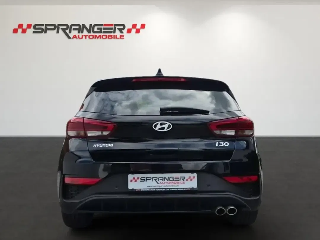 Hyundai i30 - Thumbnail 6