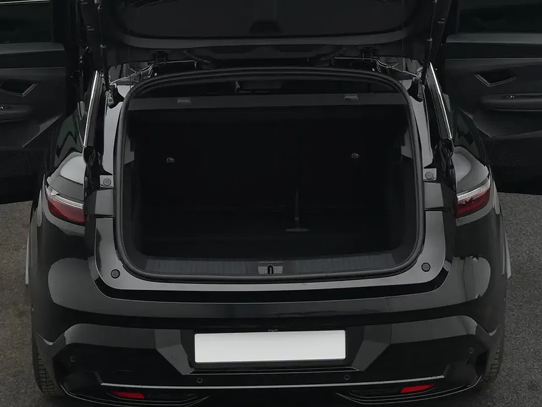Renault Megane E-Tech - Thumbnail 6