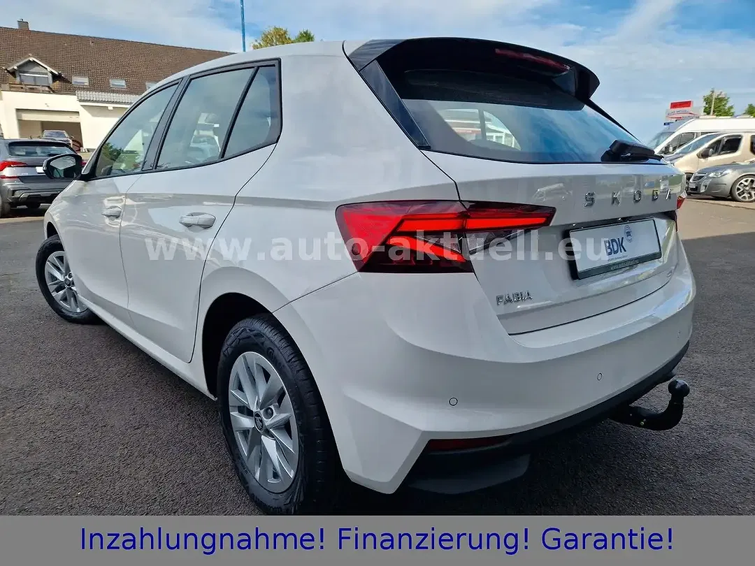 Skoda Fabia - Thumbnail 5