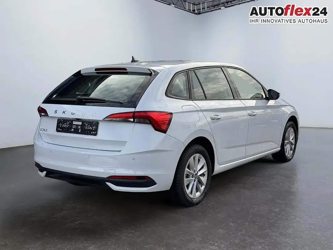 Skoda Scala - Thumbnail 5