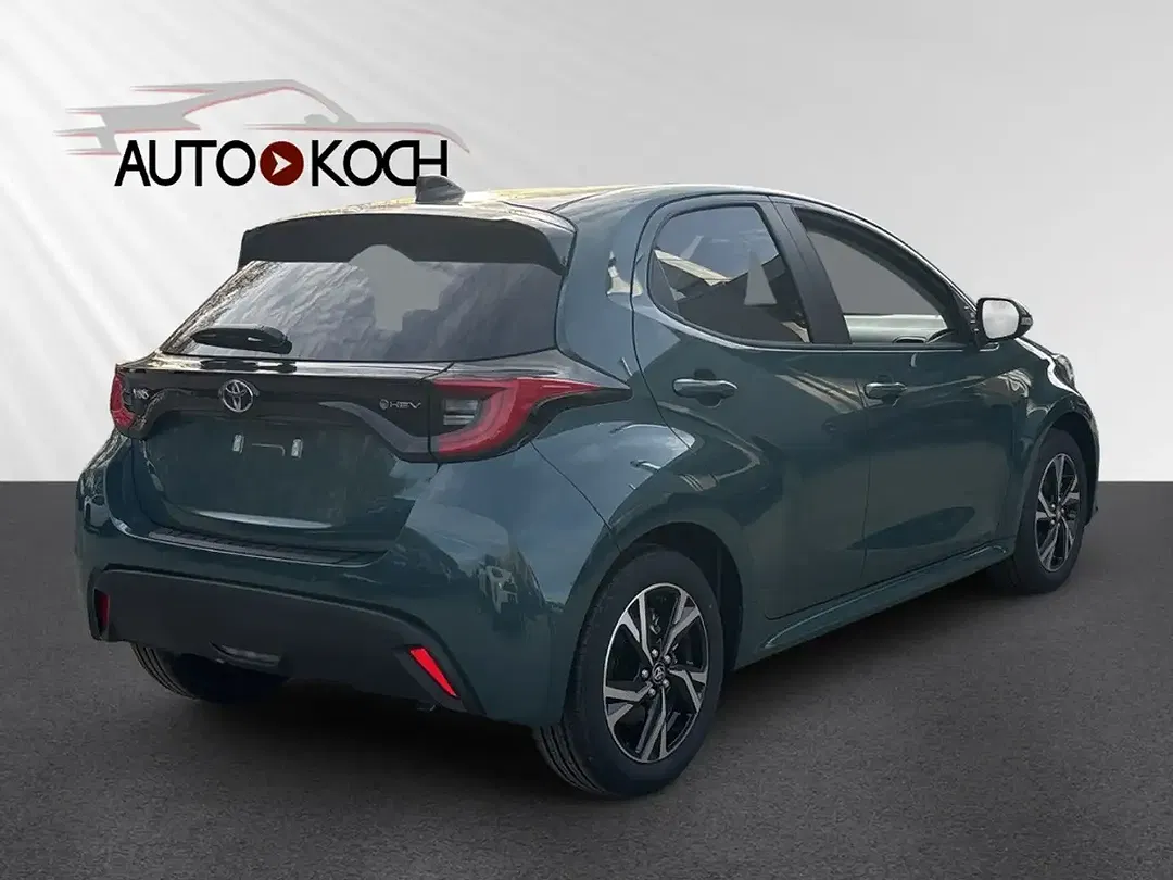 Toyota Yaris - Thumbnail 5
