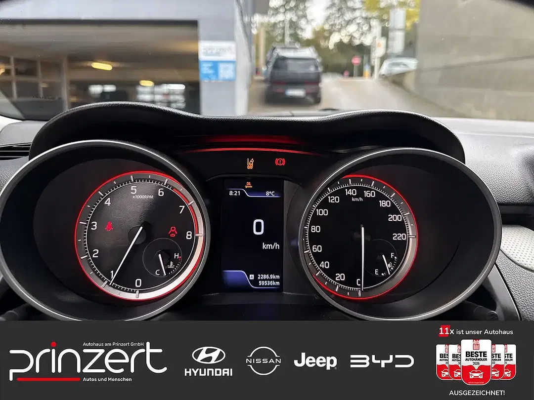 Suzuki Swift - Thumbnail 6