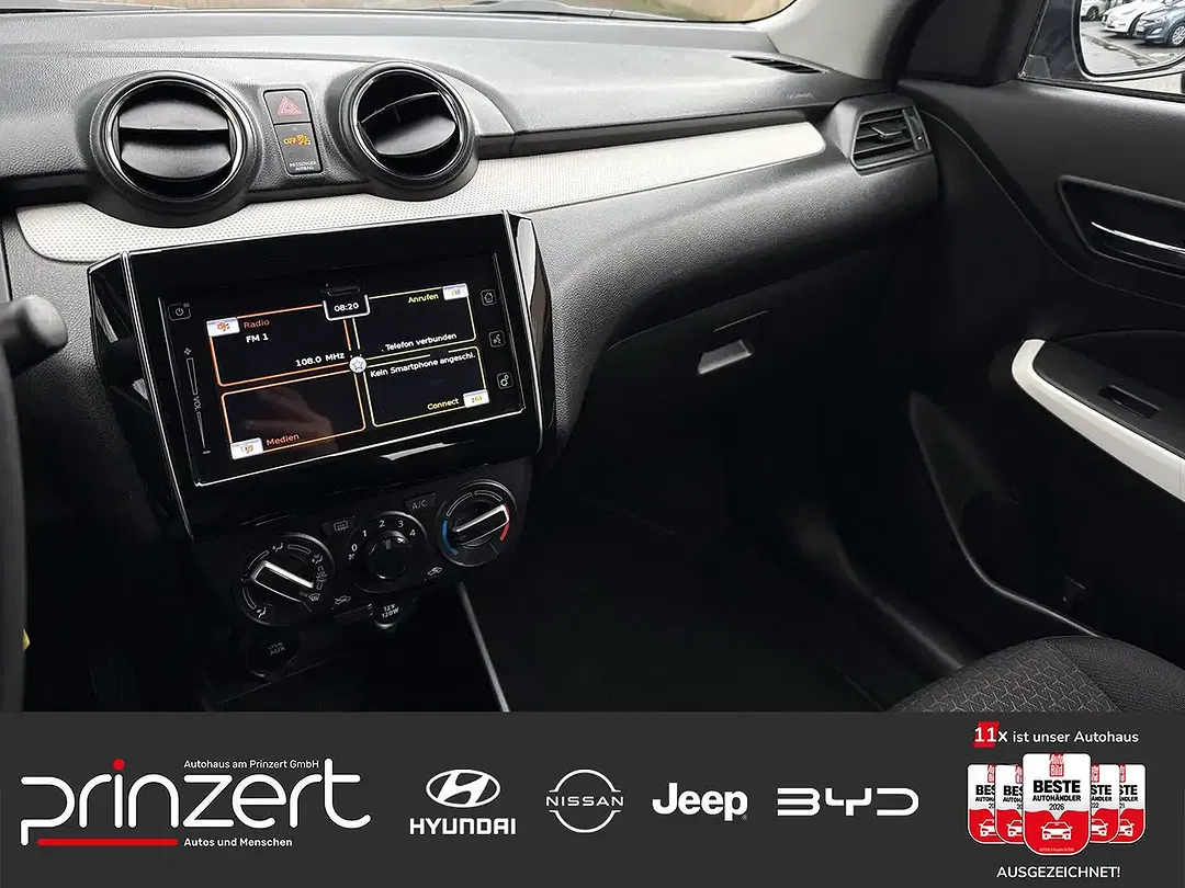 Suzuki Swift - Thumbnail 5