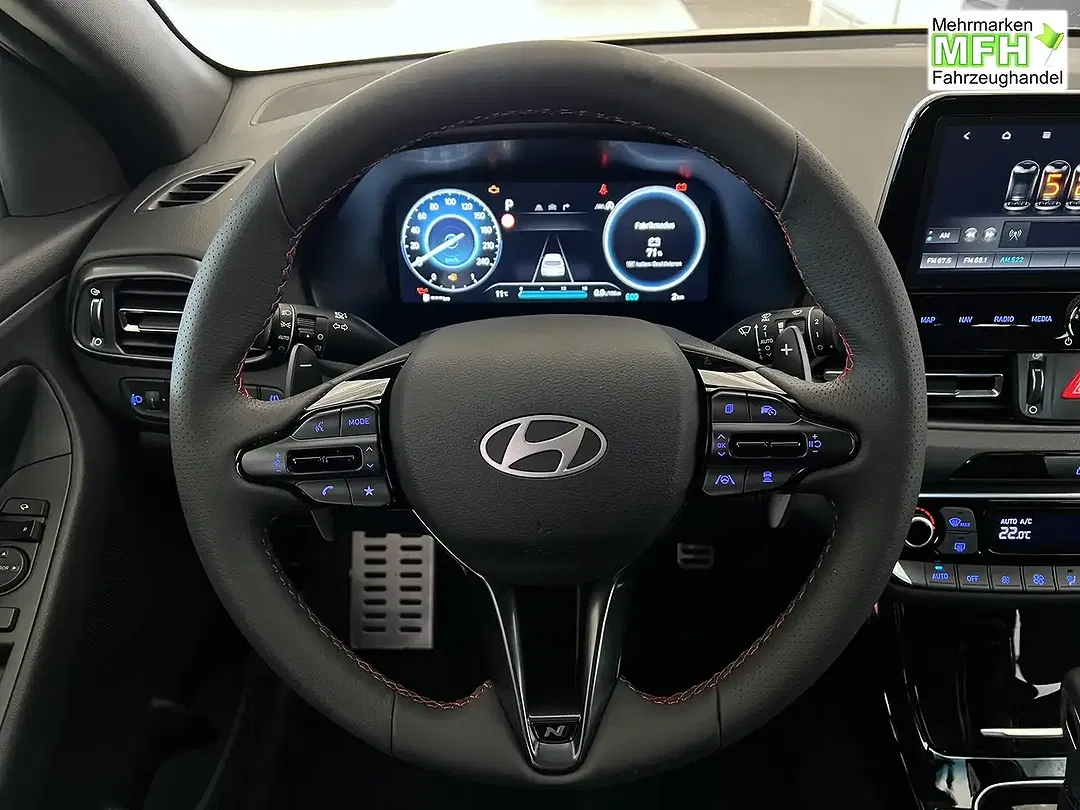 Hyundai i30 - Thumbnail 13