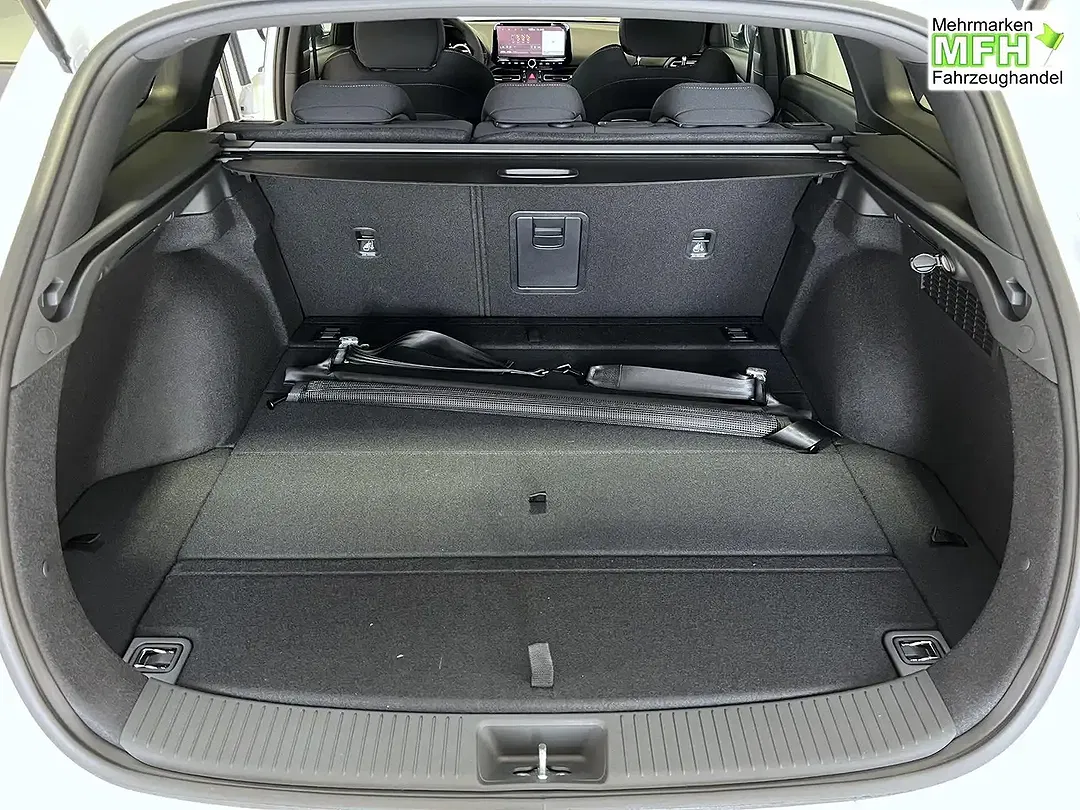 Hyundai i30 - Thumbnail 15