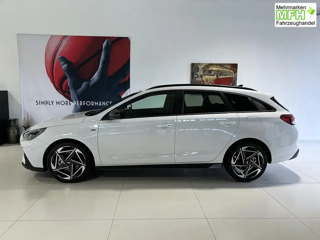 Hyundai i30 - Thumbnail 3