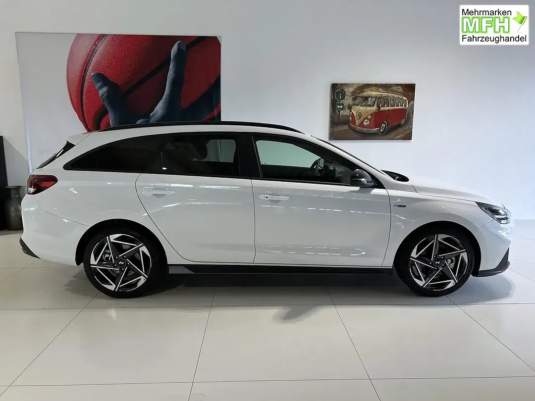 Hyundai i30 - Thumbnail 4