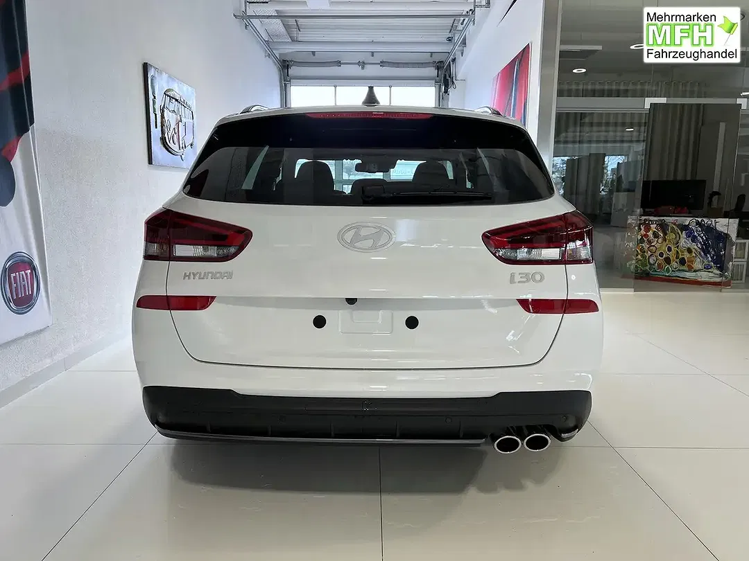 Hyundai i30 - Thumbnail 6