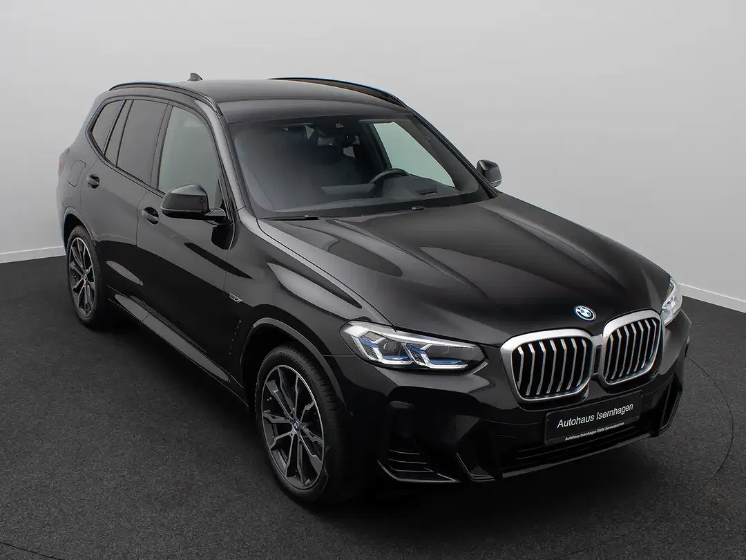 BMW X3 - Thumbnail 3